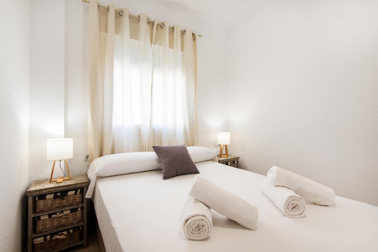The 1St Corner Central Apartments Malaga Exterior photo